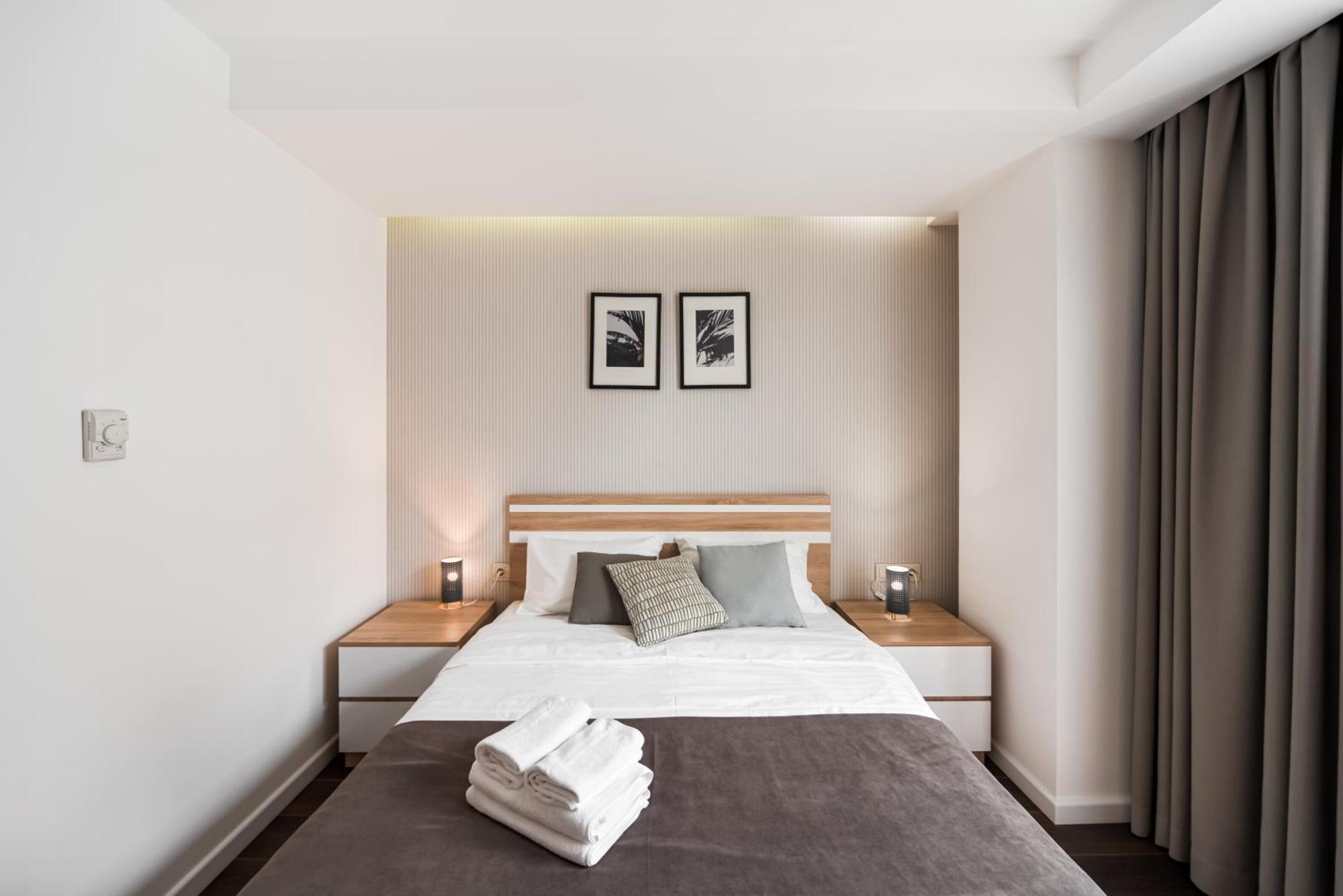 Nile Apartment By Downtown Inn 耶烈万 外观 照片
